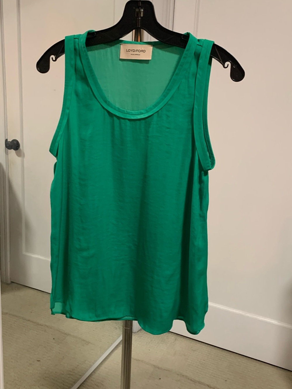 LOYD/FORD Palm Springs Women’s Green Sleeveless Scoop Neck Tank Top in Small